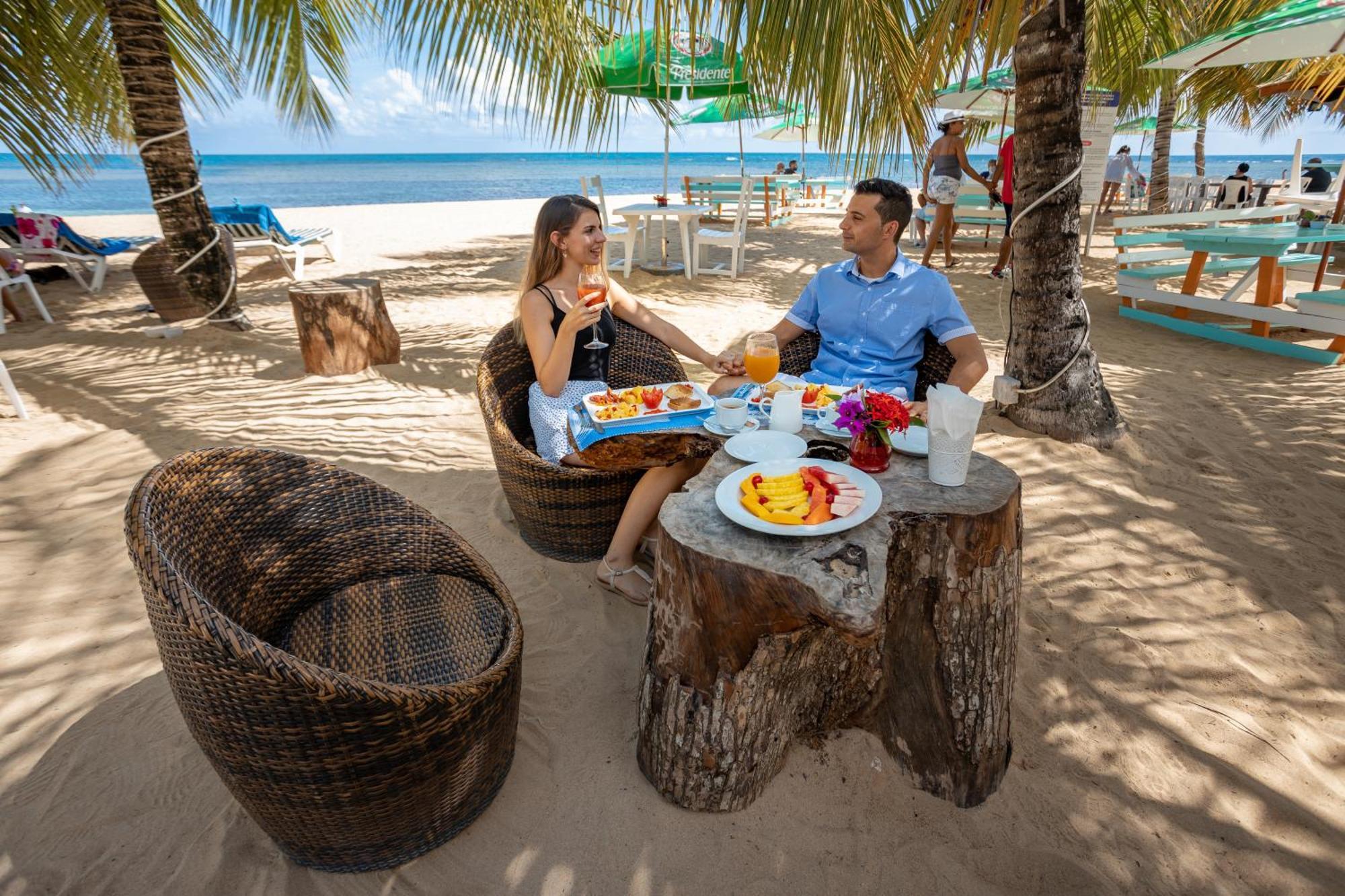 Hotel Playa Colibri Las Terrenas Exterior photo